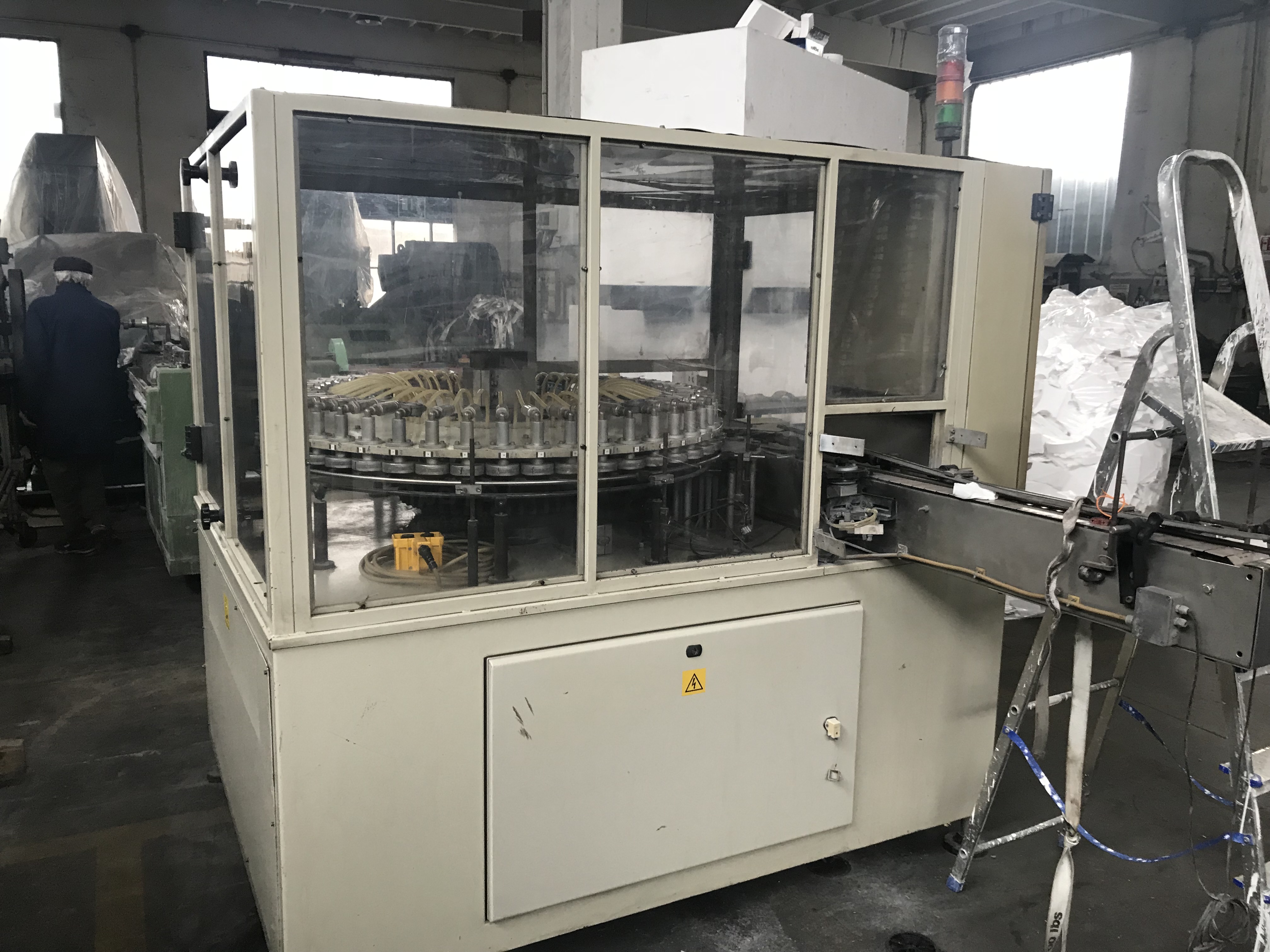 Tester brand Bonfiglioli mod. VLD 12048 year 2002, nr. 48 chucks, equipped with tooling dia 52mm
