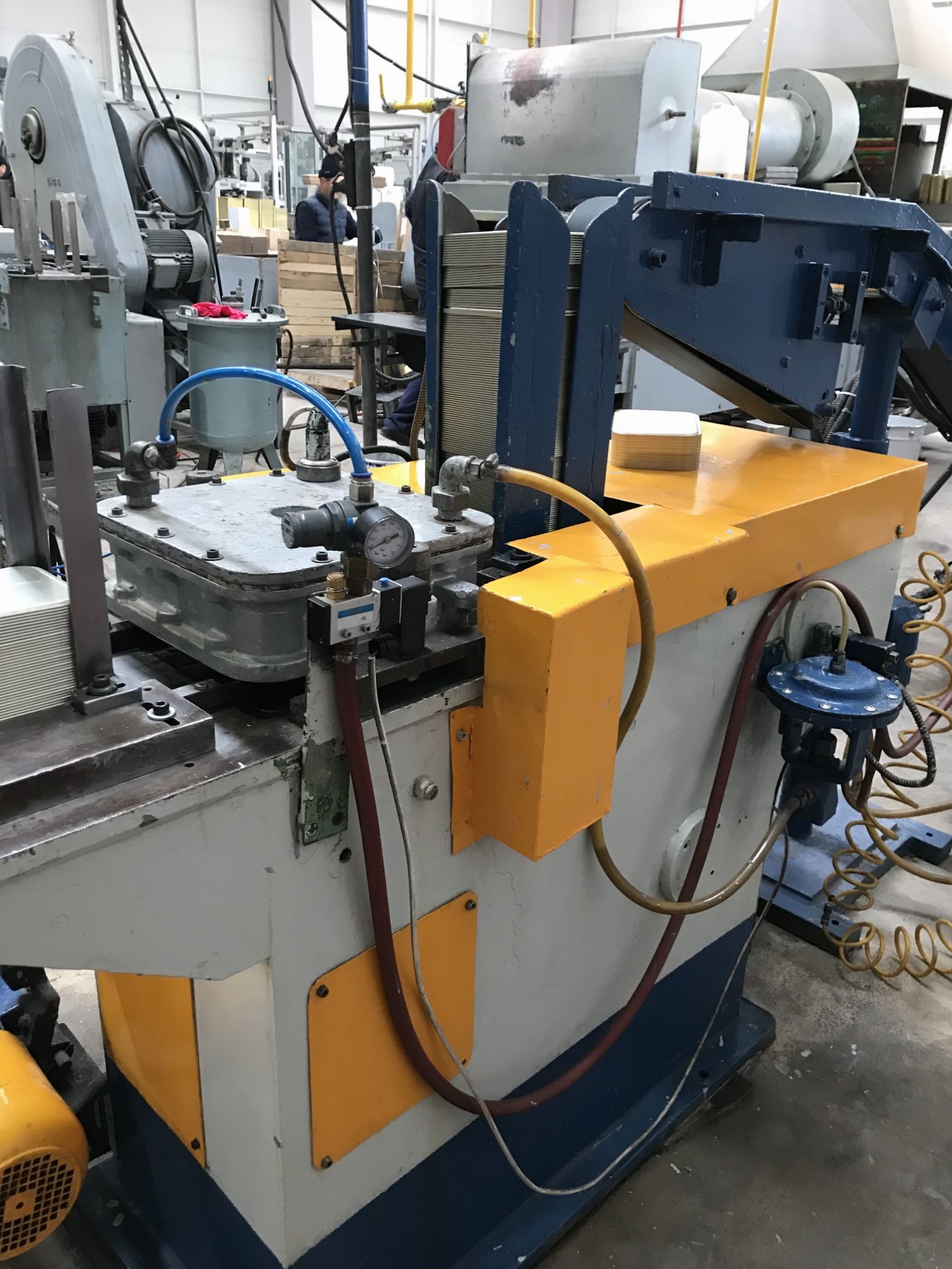 Complete Line for Rectangular Cans - Ends 3 /5 LT