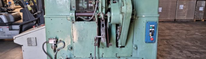 Beader brand FMI nr. 12 chucks equipped with tool set dia65mm